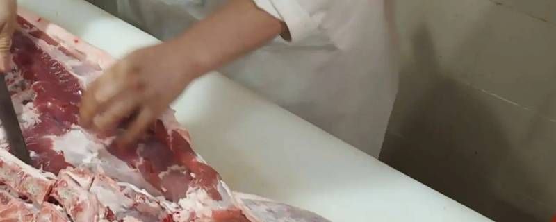 超市里面切肉的白色台子叫什么 