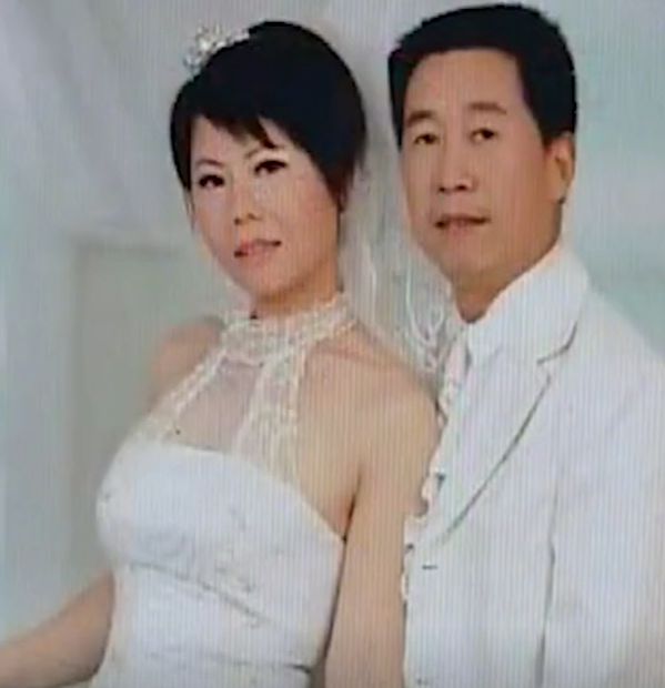 怎样知道老婆以前和谁开个房(10年) 10年,男子新婚发现妻子曾和已婚男同居20年,妻子:我还有个女儿