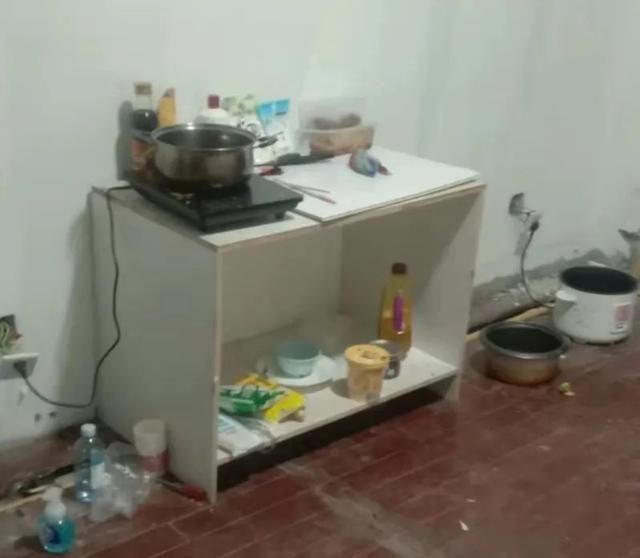 老婆和谁开过房能查出来吗(我在上海给人装修房子) “我在上海给人装修房子,被封在毛坯房20天后……”