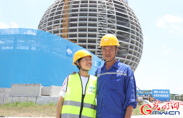 怎样知道老婆以前和谁开个房(网络中国节·七夕|工地夫妻房成温馨驿站) 网络中国节·七夕|工地“夫妻房”成“温馨驿站”