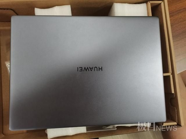新买的电脑被提前8个月激活？商家支付1.5万元给消费者作为补偿